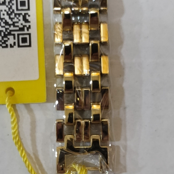 Invicta NWT Elements Gold Chain Bracelet - Picture 4 of 6